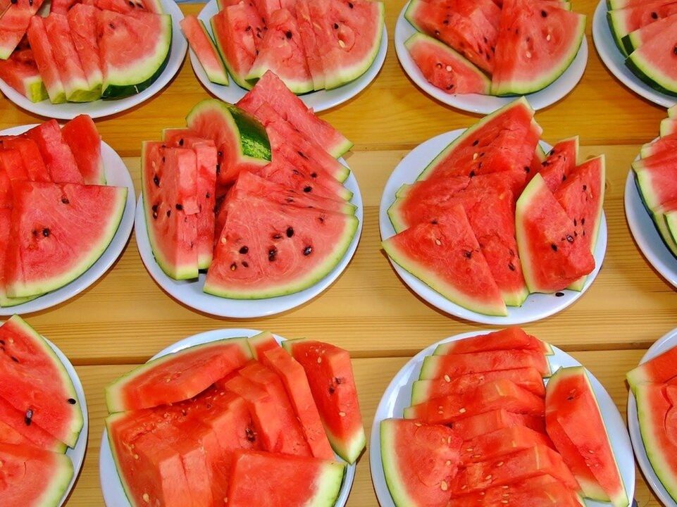 hoeveel watermeloen moet je gebruiken om af te vallen 